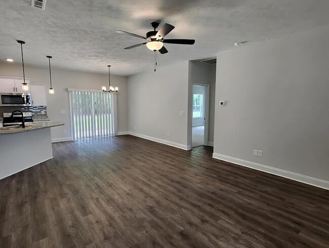 Photo - 4137 Fringetree Loop