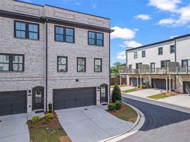 Photo - 3382 Monarch Ave