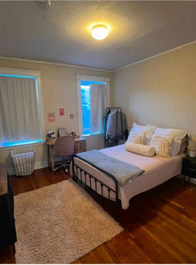 9 Gardner St Unit 4