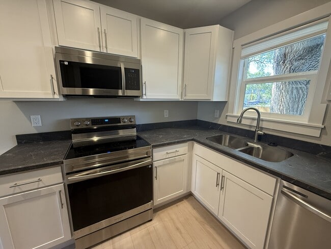 Photo - 1002 N 25th St