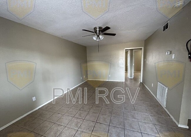 Photo - 1608 Norma Ln Unit 2