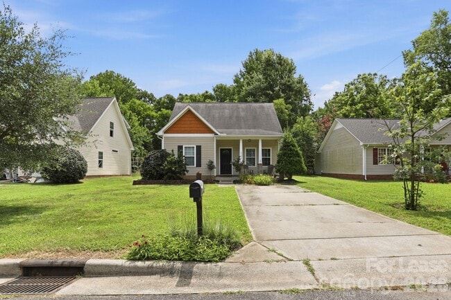 Photo - 1706 Dallas Ave
