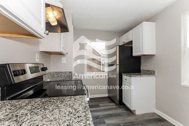 Photo - 526 Harriet St