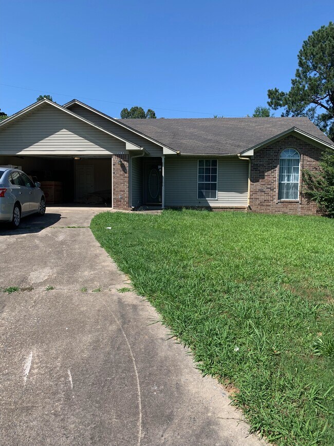 Photo - 1504 Pine View Cove House