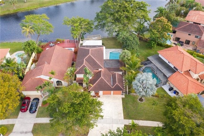 Photo - 470 NW 38th Ave