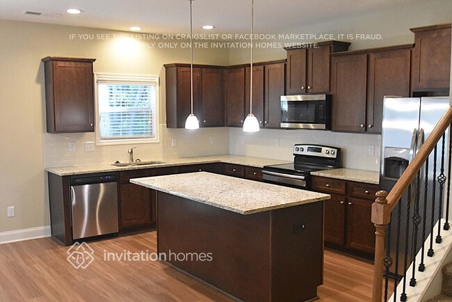 Photo - 378 White Trillium Dr