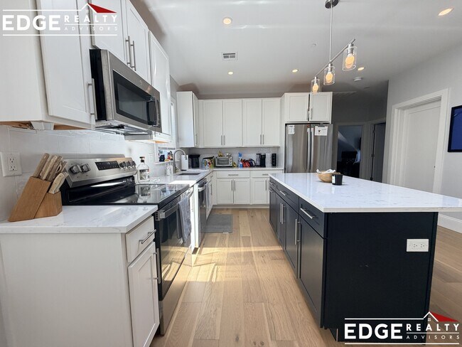 Photo - 51 Fairbanks St Unit 3
