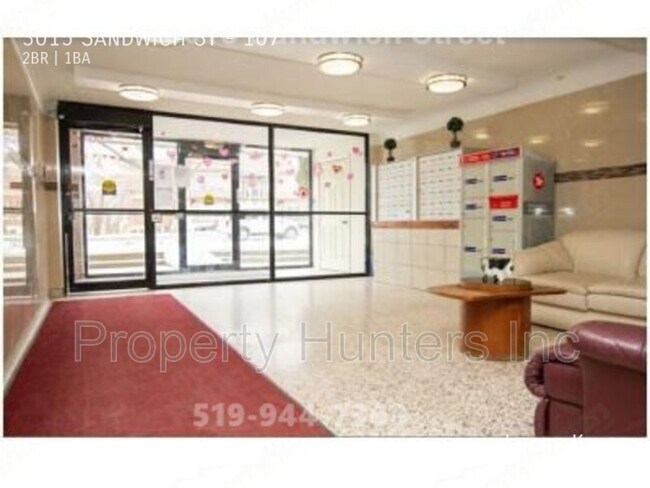 Photo - Somerset Manor