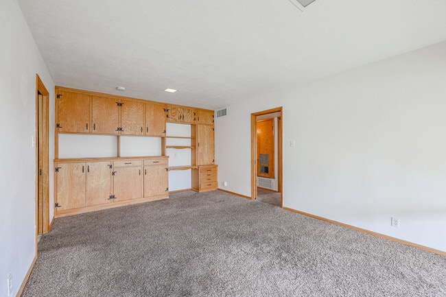 Photo - 1707 W Hazelwood St