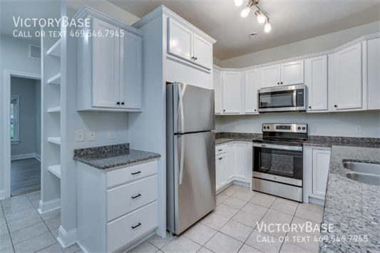 Photo - 210 Creekside Ln