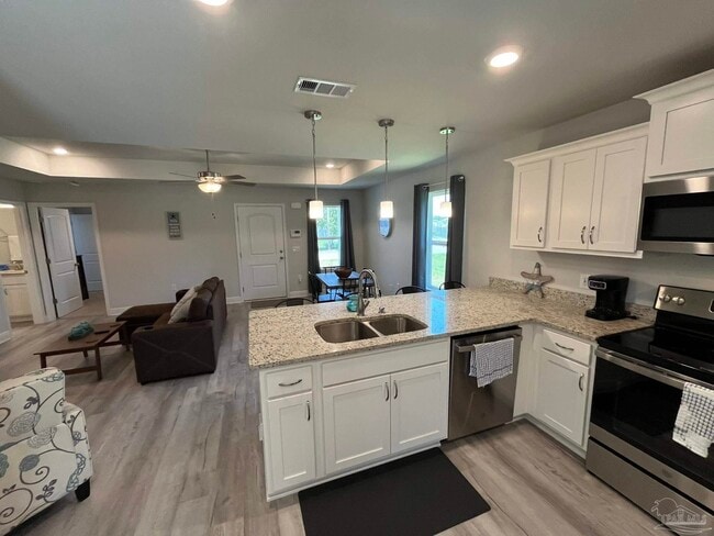 Photo - 1949 Justice Cir