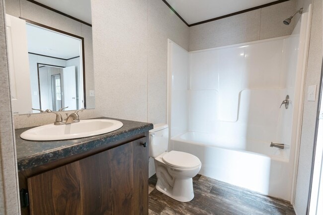 Photo - 3218 Birch Ln