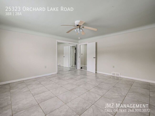 Photo - 25323 Orchard Lake Rd