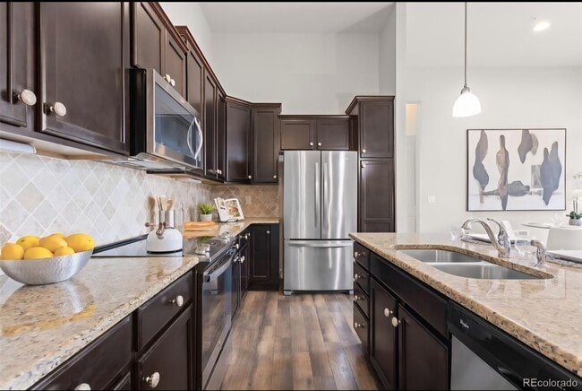 Photo - 301 Inverness Way S Unidad 305