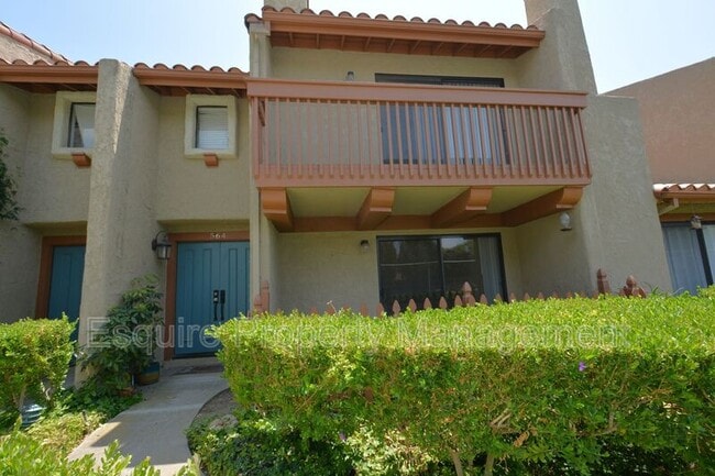 Building Photo - 564 Rosewood Ave