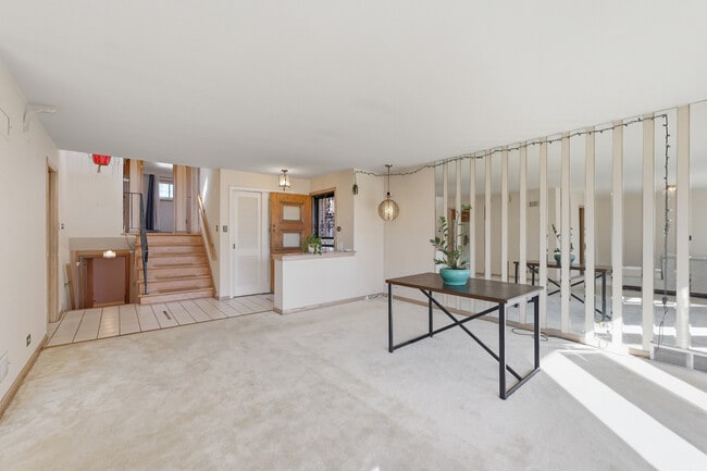 Photo - 9020 S Constance Ave