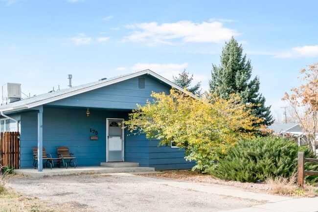 Photo - 175 N 10th Ave