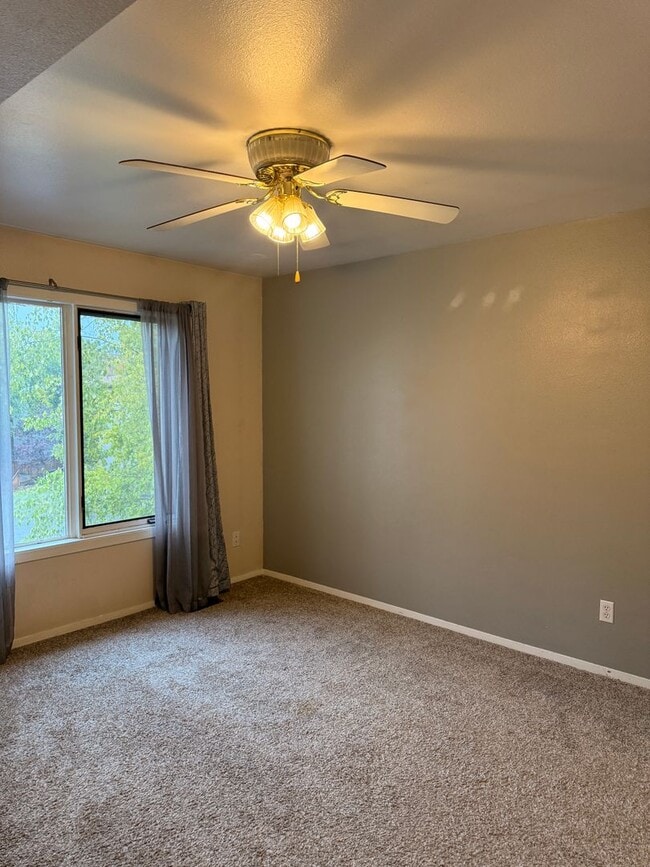 Photo - 7351 Huntsmen Cir