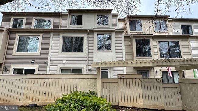 Building Photo - 8658 Welbeck Way Rental