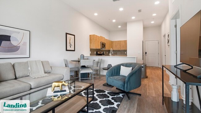 Building Photo - 5256 International Dr Rental