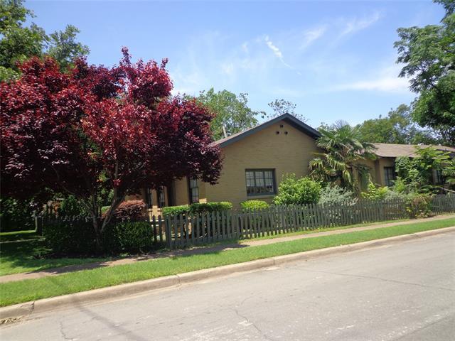 Photo - 4733 Victor St Townhome