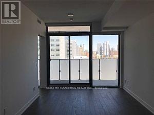 Photo - 25 Richmond St E Unit 1816