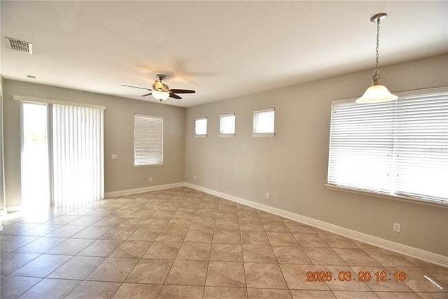 Photo - 7108 S Trask St