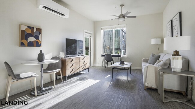 Photo - 3158 SW 12th Ave Unidad 01-207