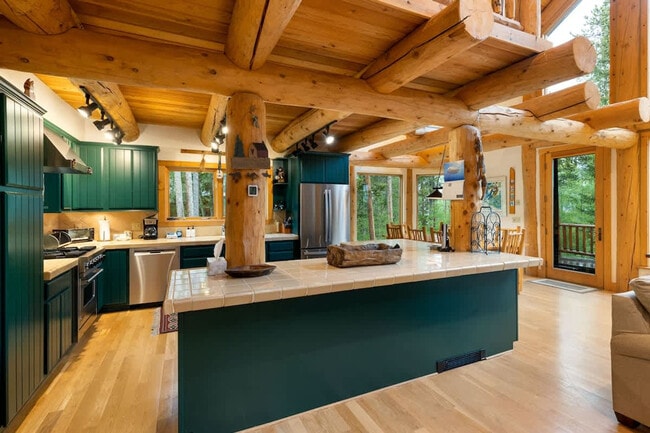 Photo - 929 American Way Unit ID1387663P