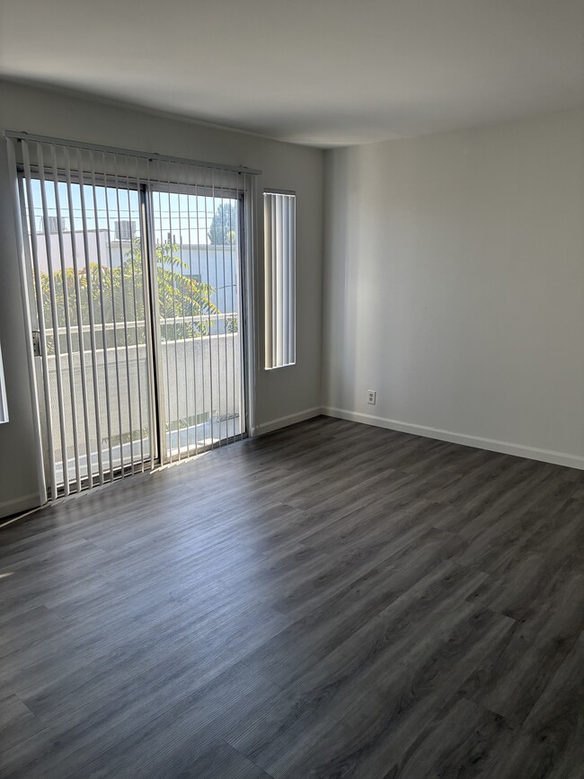 Photo - 6138 Afton Pl Unit 9