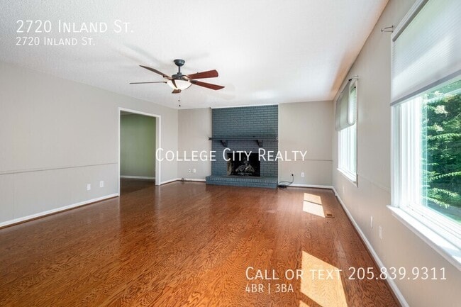 Photo - 2720 Inland St