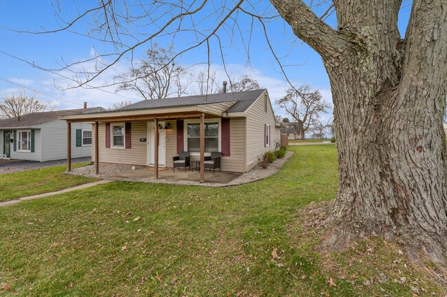 Photo - 504 High Ave