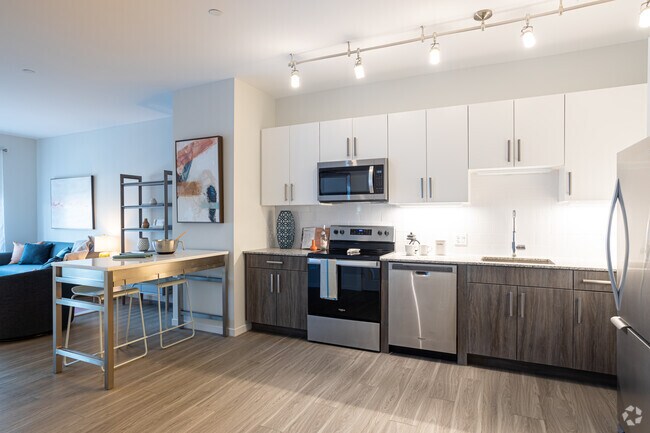 1BR, 1BA - The Point at Sharon