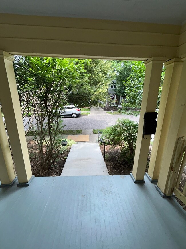 Photo - 115 W Pacemont Rd