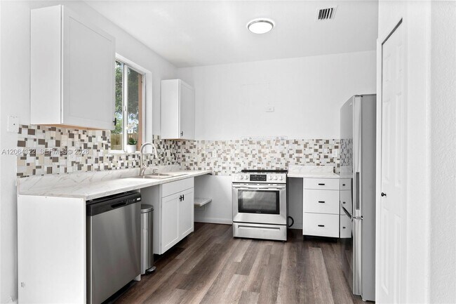 Photo - 2445 SE 14th Ave