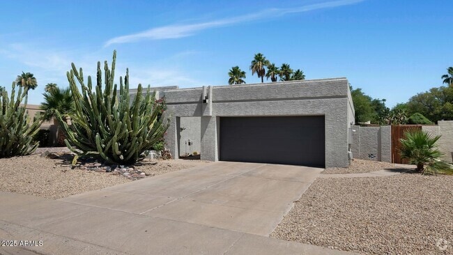 Building Photo - 6614 E Kelton Ln Rental