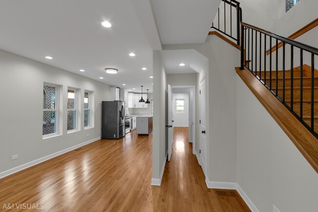 Photo - 5841 N Medina Ave