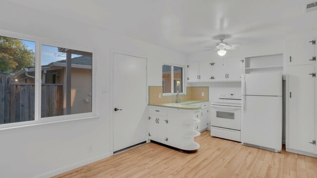 Photo - Lovely Home in San Jose near scenic Alum Rock! 2 Bedroom 2 Bath plus 1 Bed/1 Bath ADU