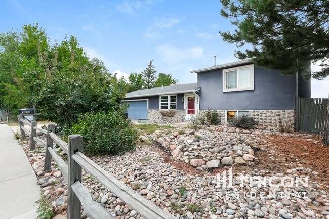 Building Photo - 2020 Hampton S Rental