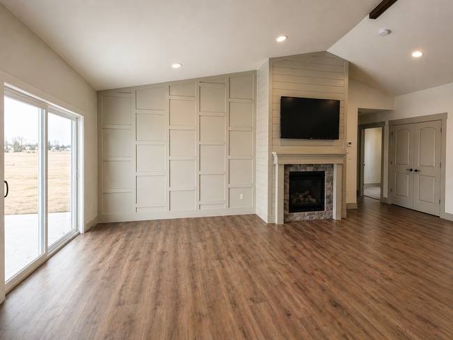 Photo - BEAUTIFUL 4 BED 3 BATH HOME IN REXBURG WITH CONNECTED OFFICE & SEPARATE ENTRANCE