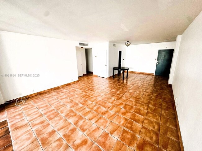 Photo - 3301 NE 5th Ave Unit 805