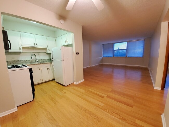 Photo - 7234 W North Ave Unit 507