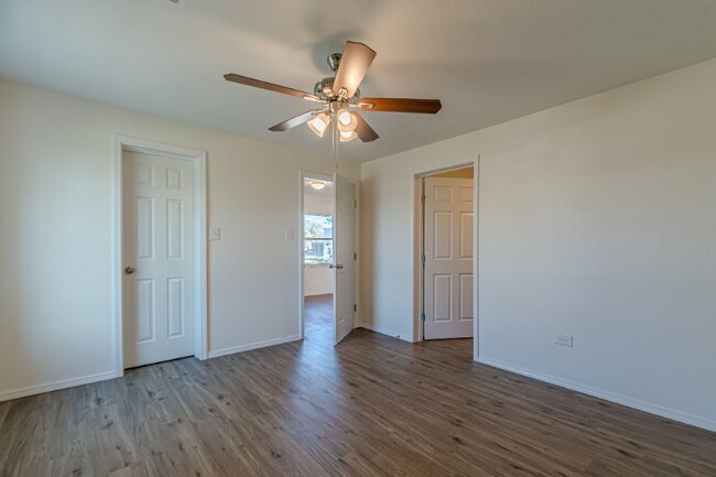 Photo - 509 Brown Ave