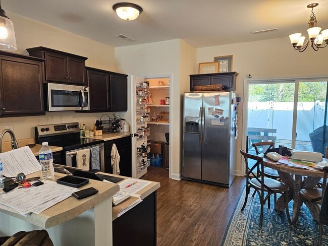 Photo - 2 bedroom, 2.5 bath unfurnished end unit townhouse in Sneads Ferry Justice Farm Townhome community