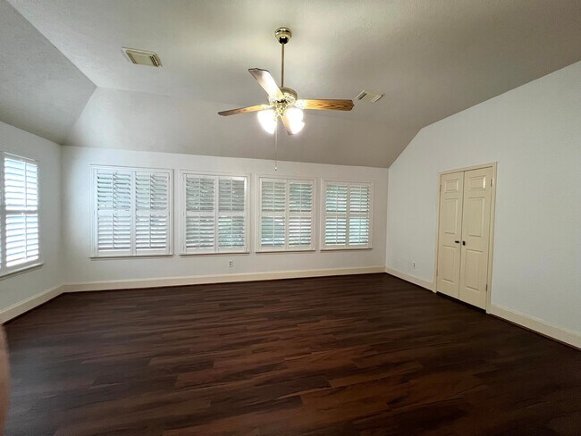 Building Photo - 12803 Birch Falls Rd