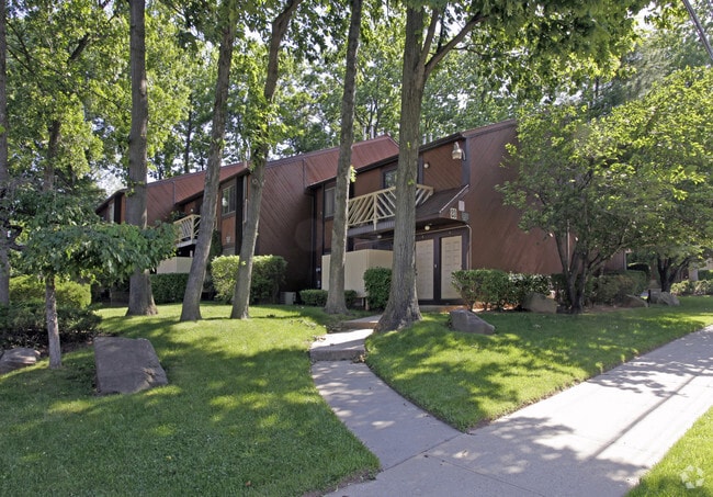 Darcey Apts CURRENTLY FULL - Darcey Apts CURRENTLY FULL