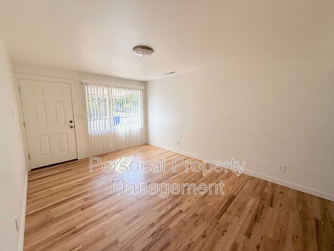 Photo - 3312 V St