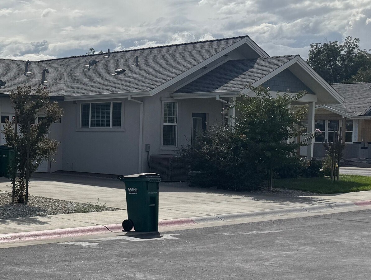 Fairview Village 55+ community - Fairview Village 55+ community