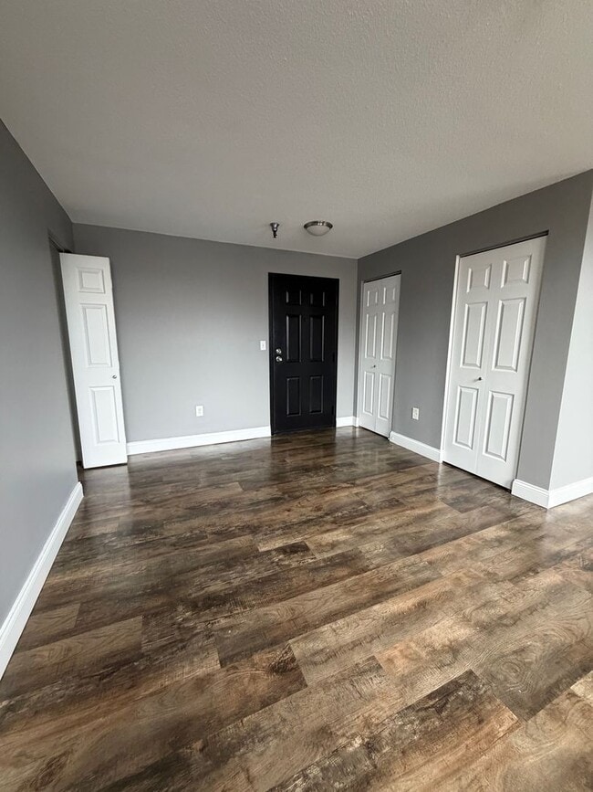 Photo - SilverBrick Square