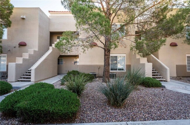 Photo - 1908 Villa Palms Ct Unit 202